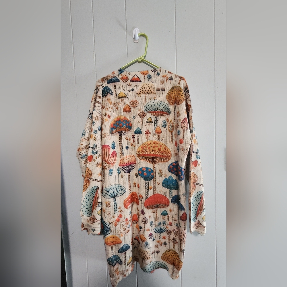 NIP Distressed Look Colorful Mushrooms Oversized Sweater - Picture 12 of 13